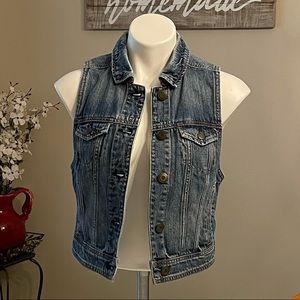 American Eagle Outfitters Denim Vest - Size Small
